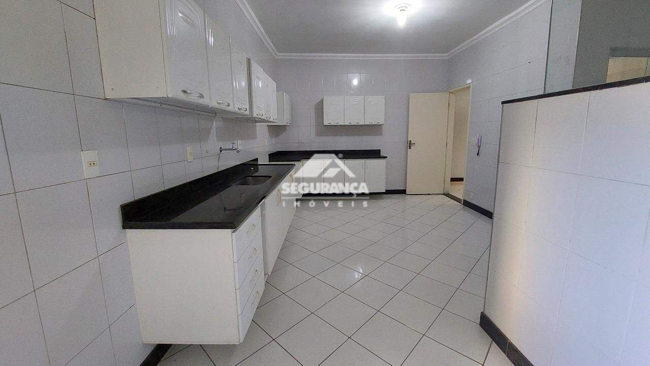 Casa para aluguel no Centro: COZINHA