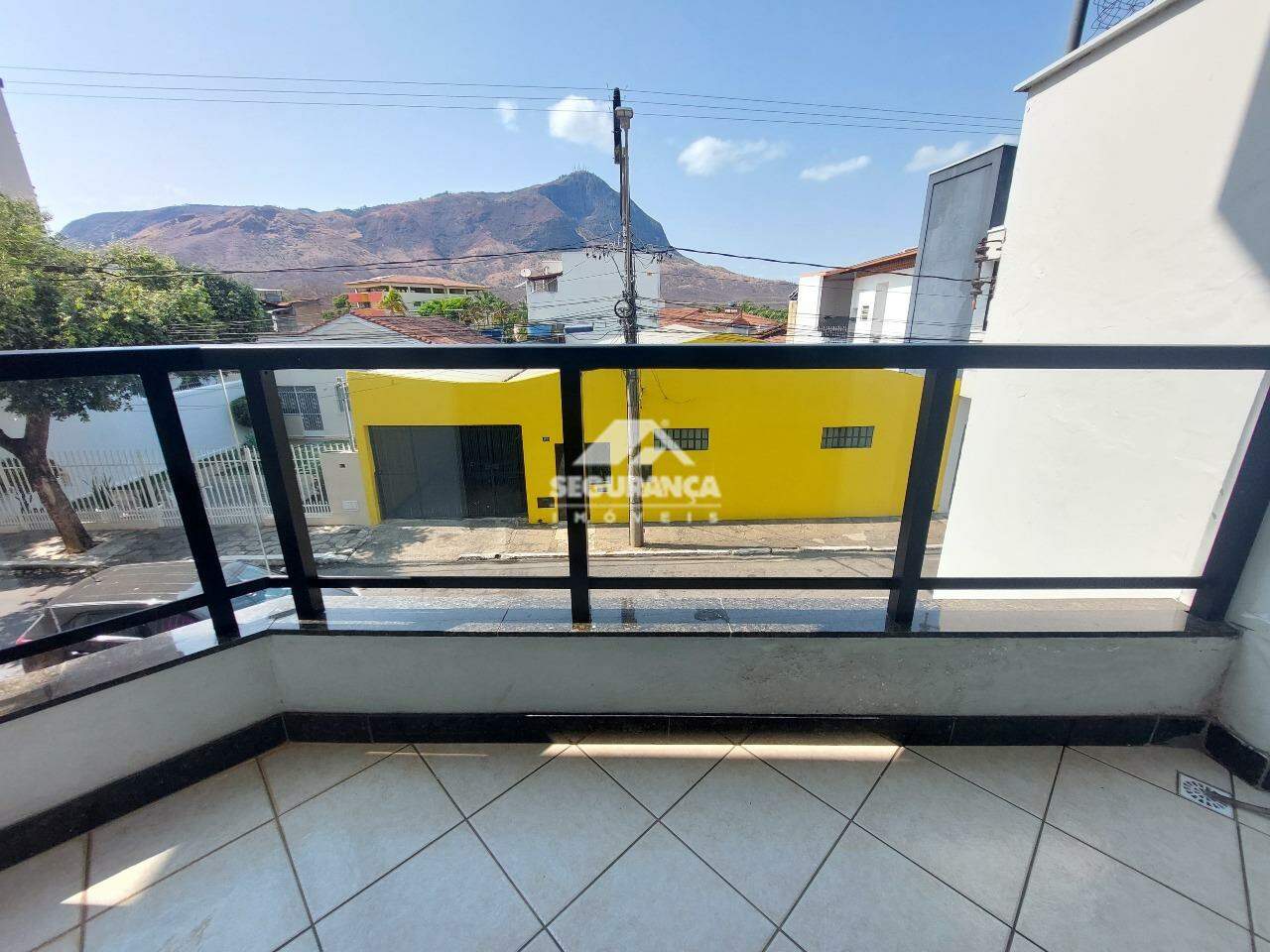 Casa para aluguel no Centro: VARANDA SUITE