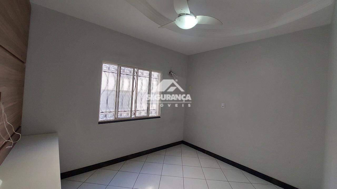 Casa para aluguel no Centro: QUARTO (2)