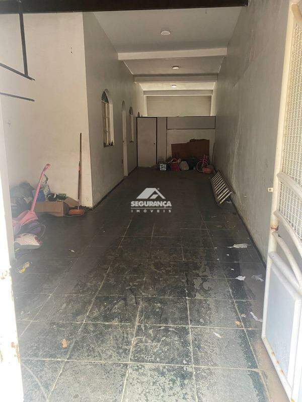 Casa à venda no ALTINOPOLIS: