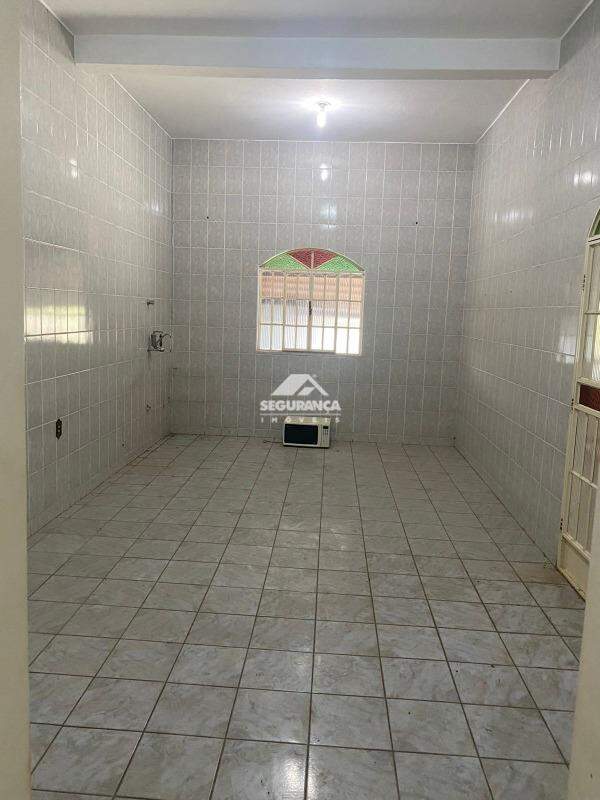 Casa à venda no ALTINOPOLIS: 