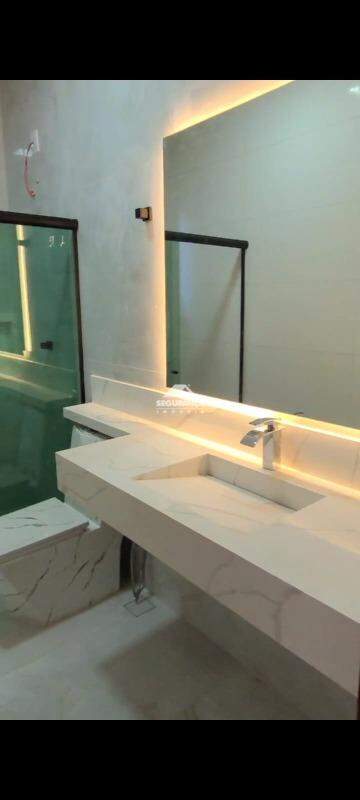 Casa à venda no Lourdes: