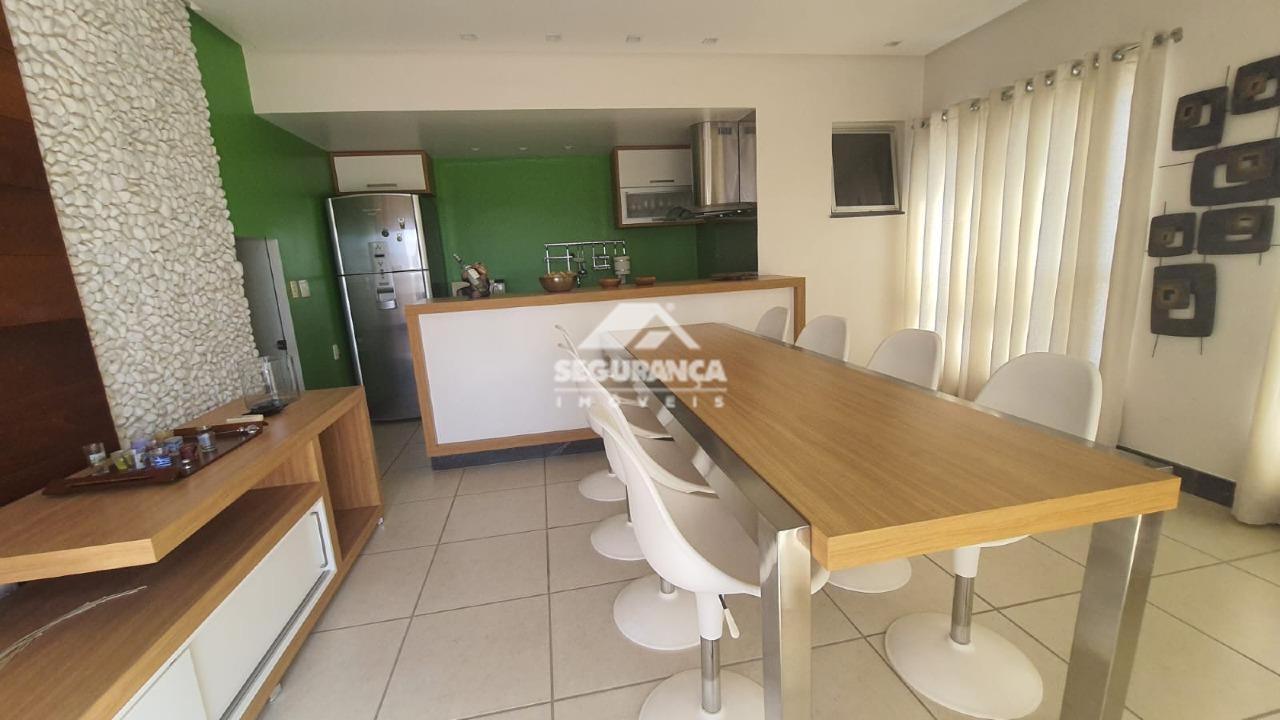 Apartamento cobertura à venda no Centro: 