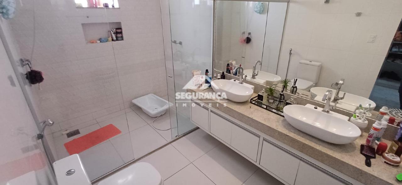 Casa à venda no LAGOA SANTA: 