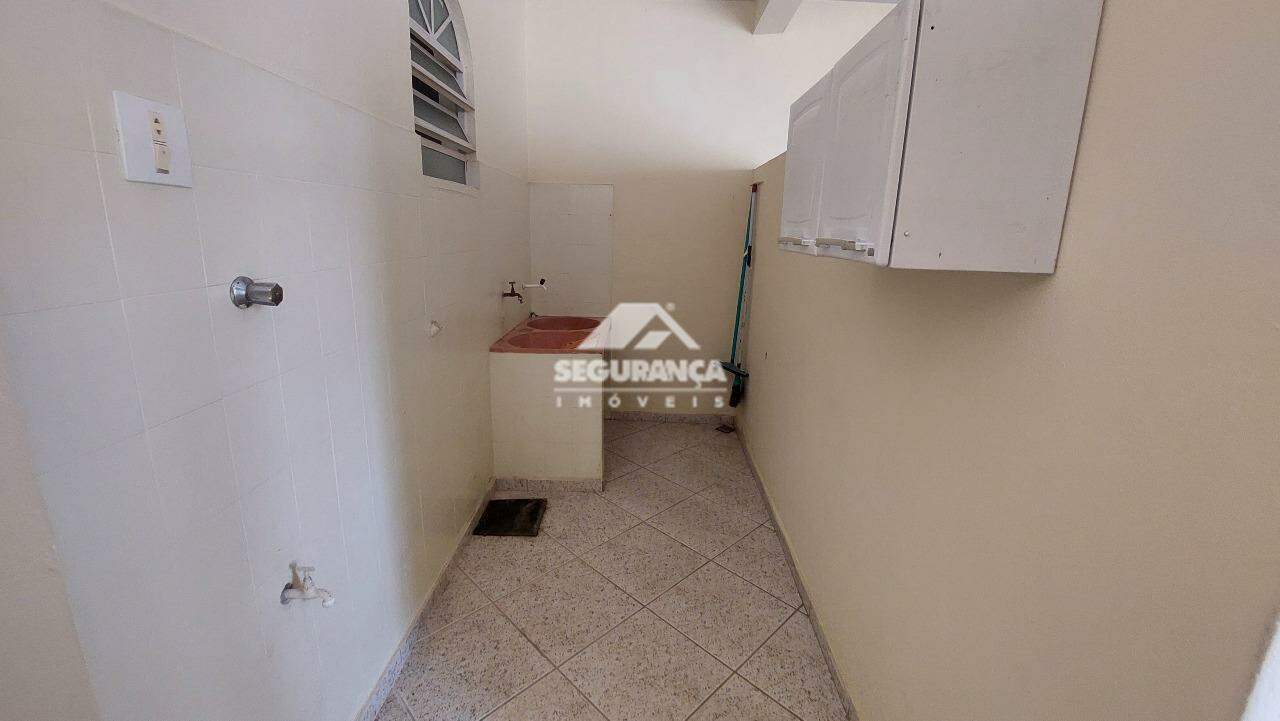 Casa para aluguel no Ilha dos Araújos: ÁREA DE SERVIÇO