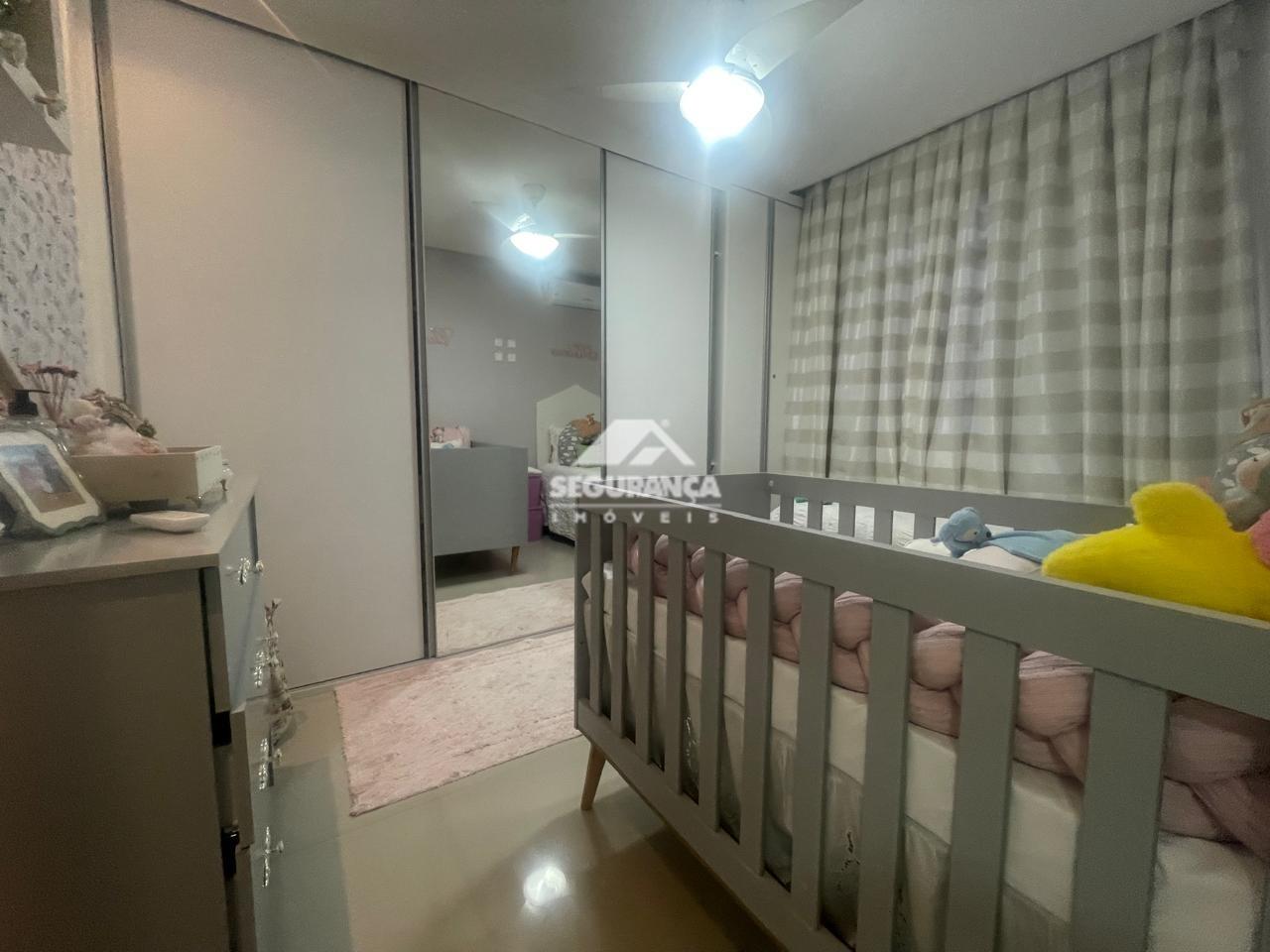 Apartamento à venda no ESPLANADINHA: 