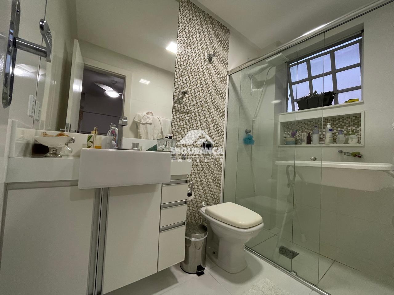 Apartamento à venda no ESPLANADINHA: 