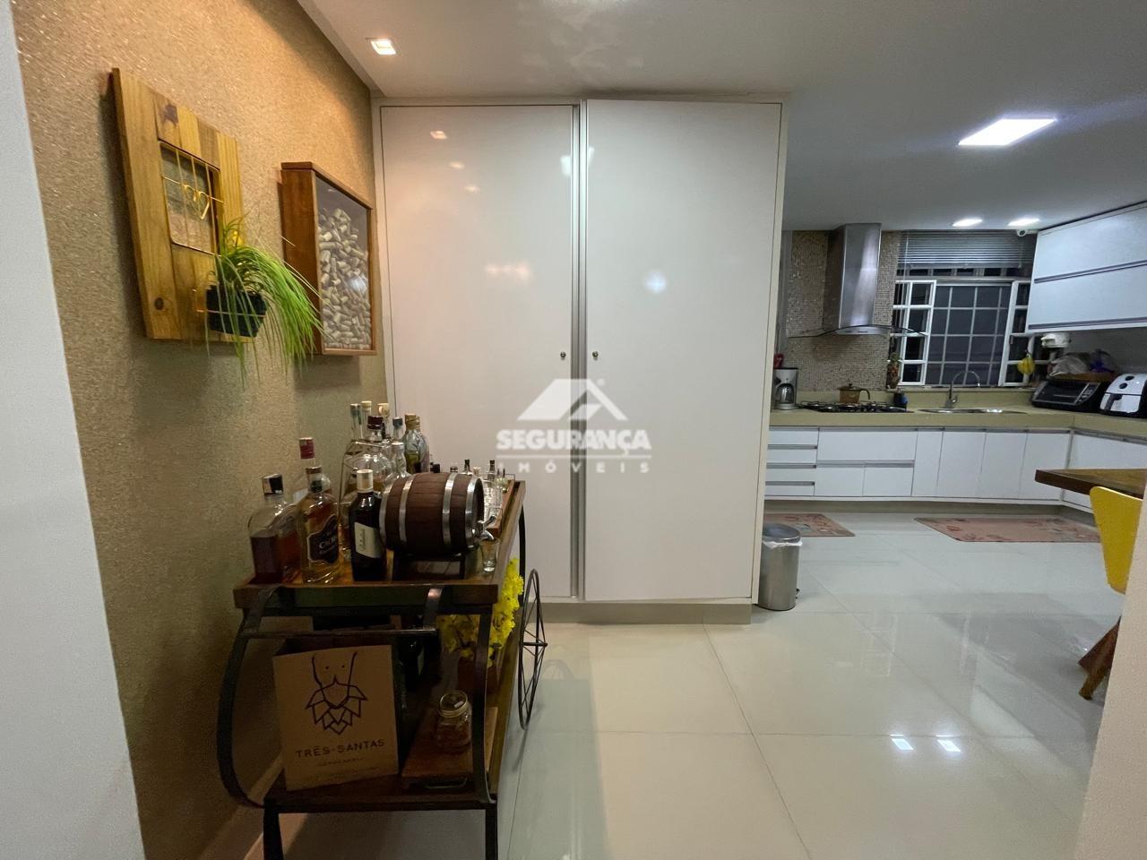 Apartamento à venda no ESPLANADINHA: 