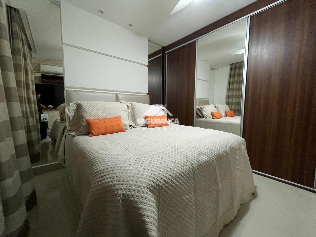 Apartamento à venda no ESPLANADINHA: 