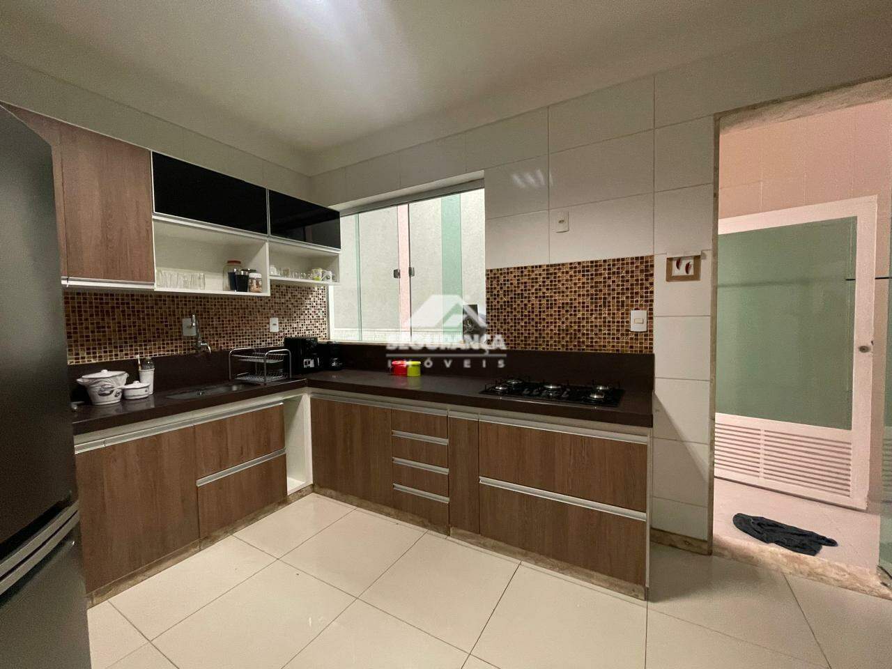 Casa à venda no VILA BRETAS: 
