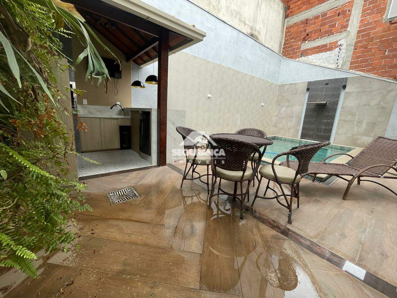 Casa à venda no VILA BRETAS: 