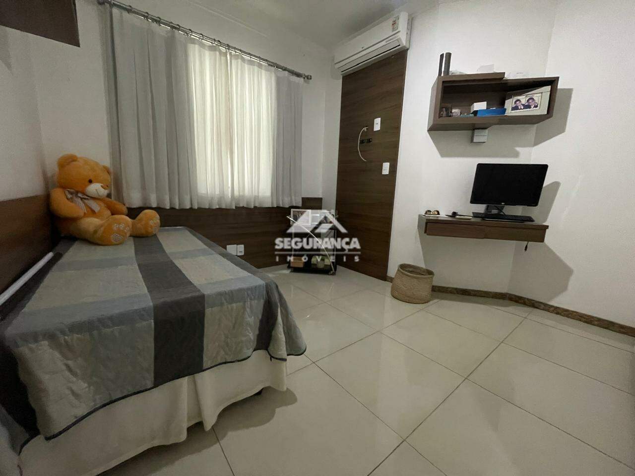 Casa à venda no VILA BRETAS: 