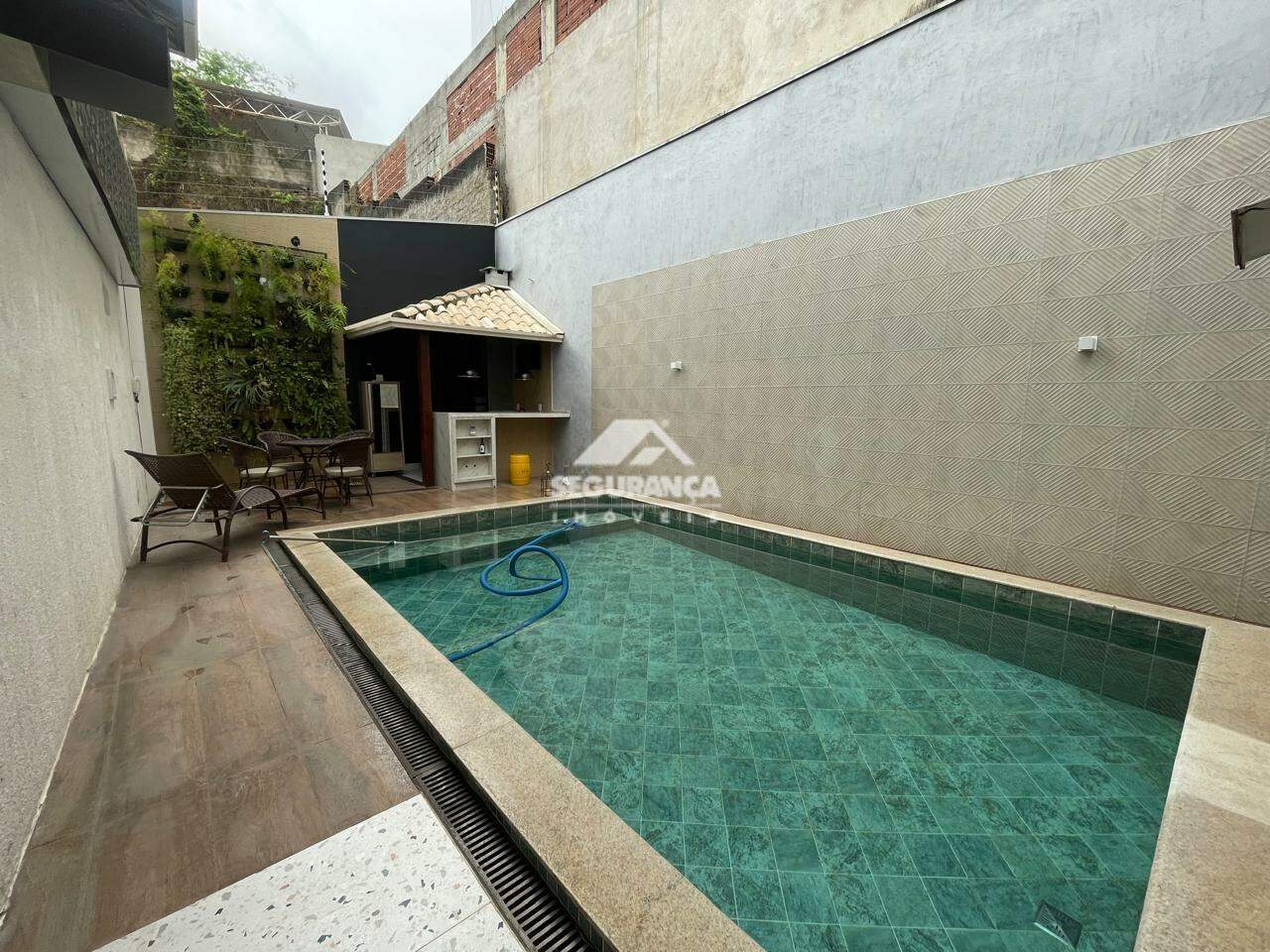 Casa à venda no VILA BRETAS: 