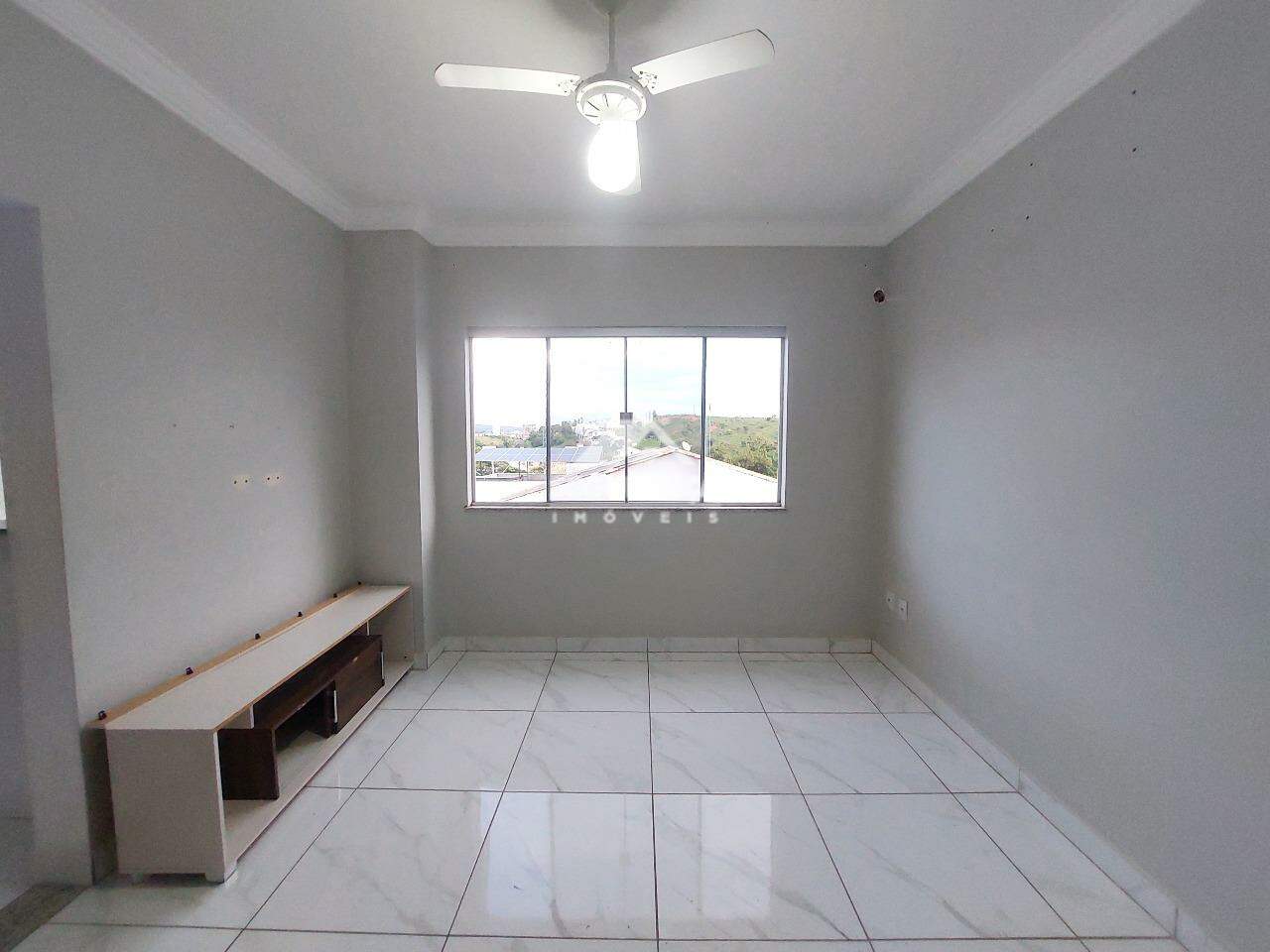 Apartamento para aluguel no Cidade Nova: SALA 