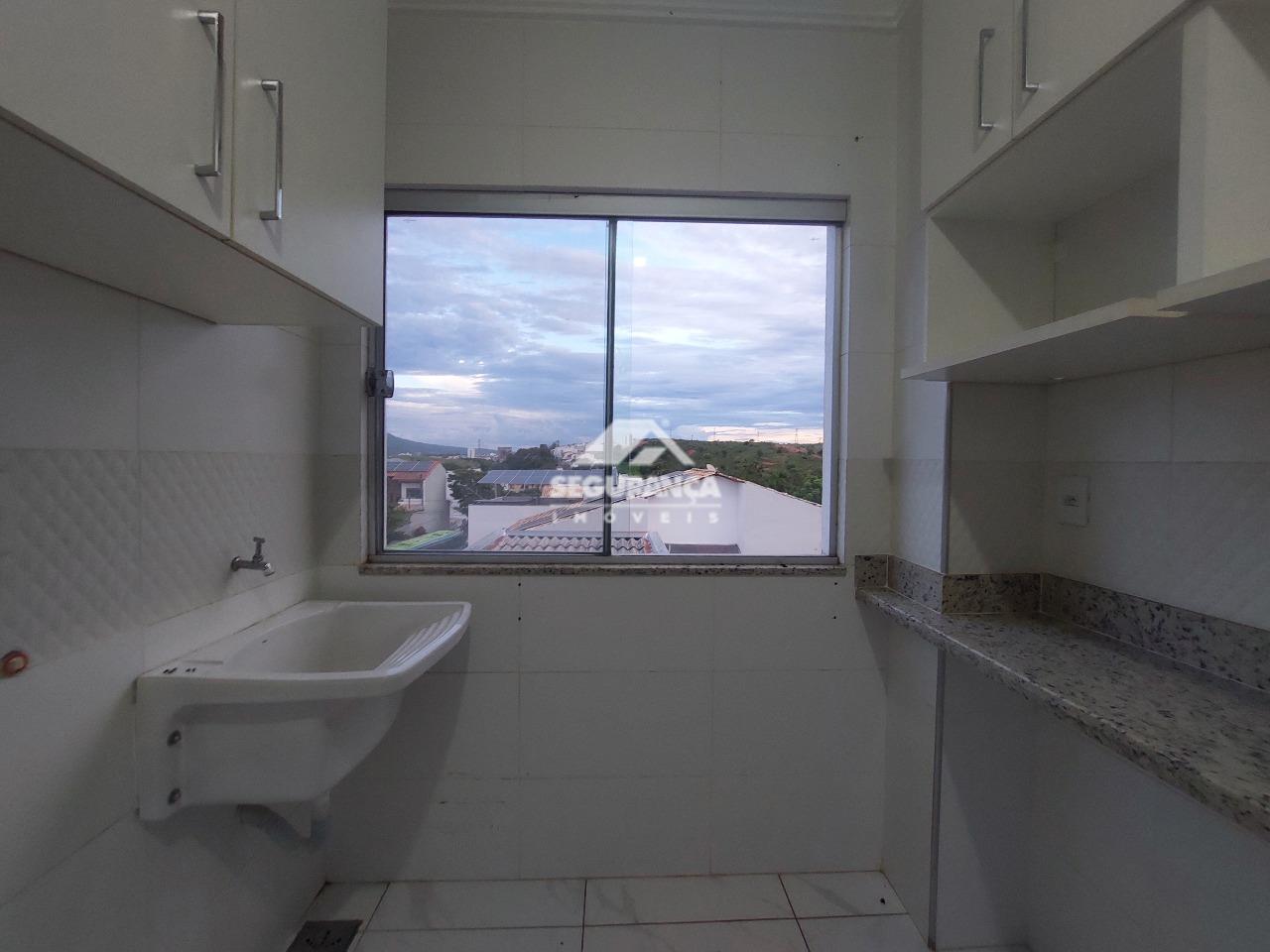 Apartamento para aluguel no Cidade Nova: ÁREA DE SERVIÇO 