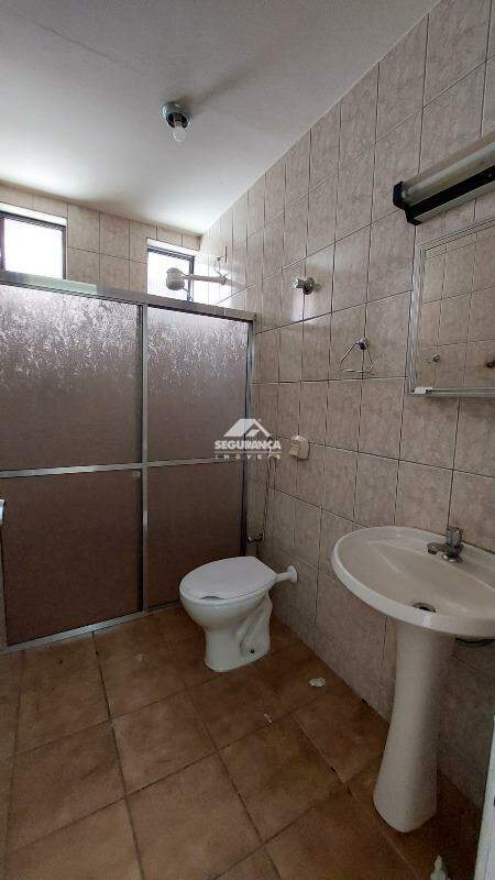 Apartamento para aluguel no Centro: BANHEIRO DCE