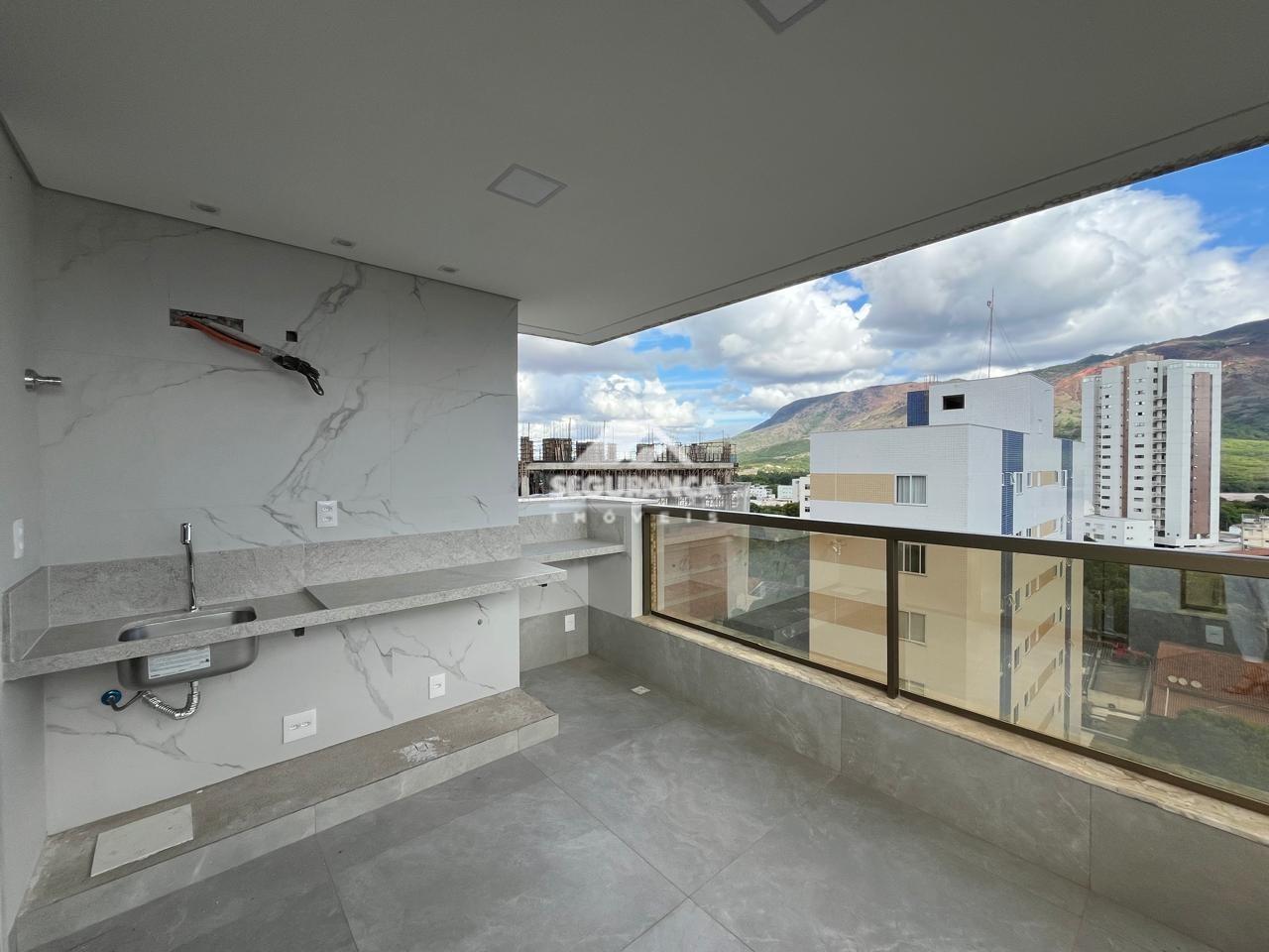 Apartamento à venda no Esplanada: 