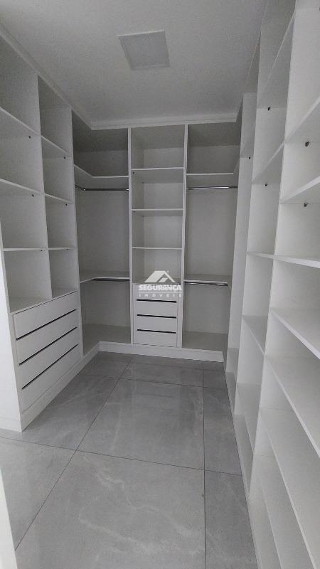 Apartamento para aluguel no LAGOA SANTA: CLOSET SUÍTE (1)