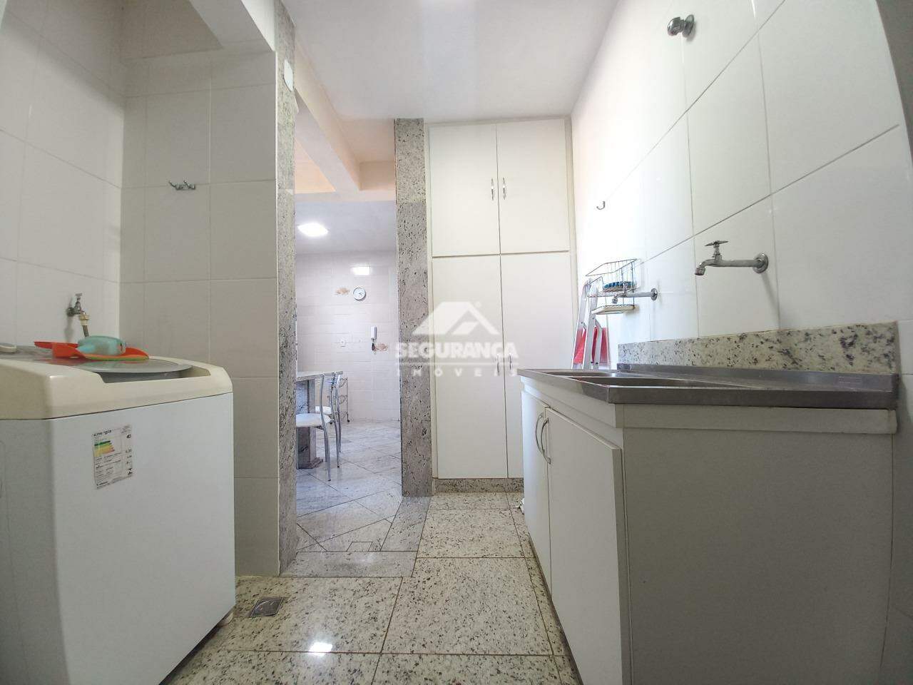 Apartamento para aluguel no Centro: ÁREA DE SERVIÇO