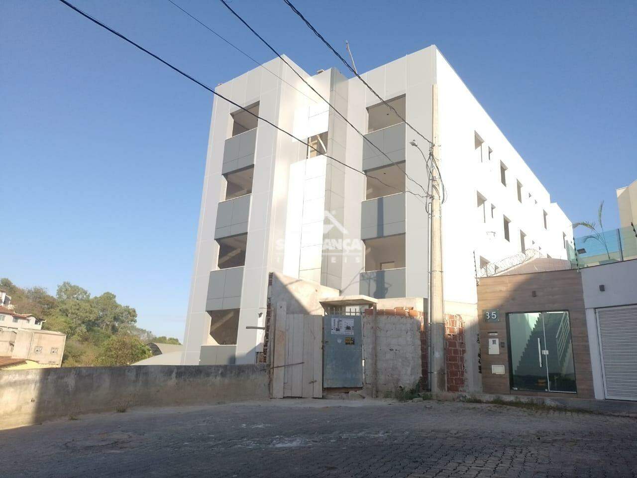 Kitnet à venda no VILA BRETAS: 