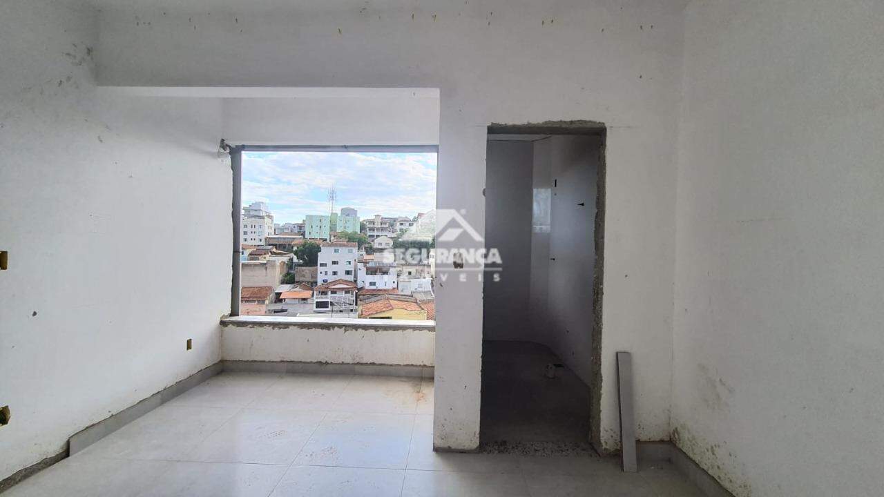 Kitnet à venda no VILA BRETAS: 