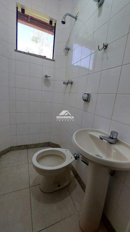 Casa para aluguel no CHACARAS BRAUNAS: BANHEIRO DCE