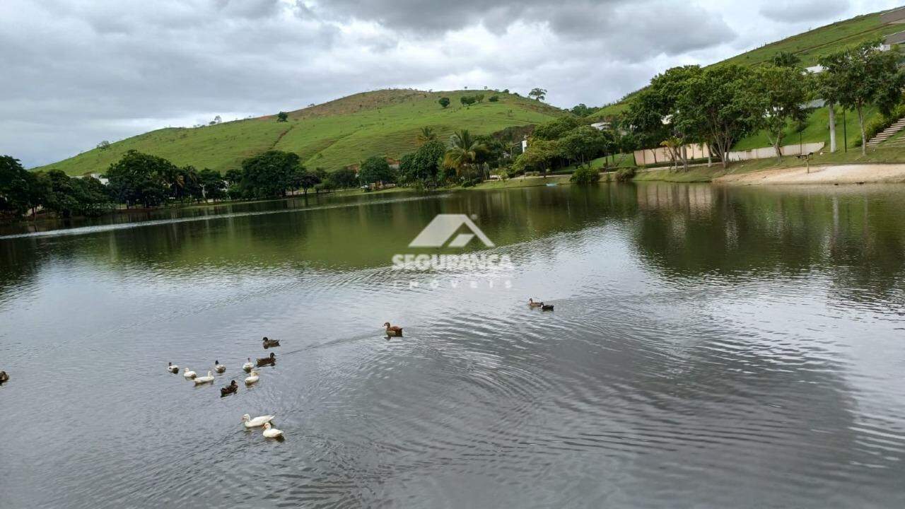Casa à venda no RETIRO DOS LAGOS: