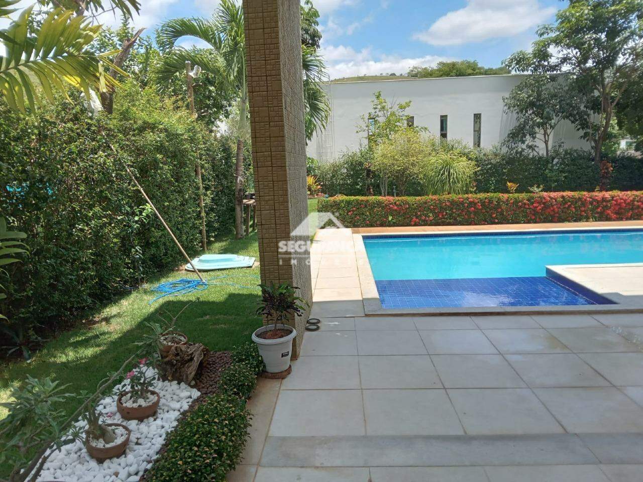 Casa à venda no RETIRO DOS LAGOS: