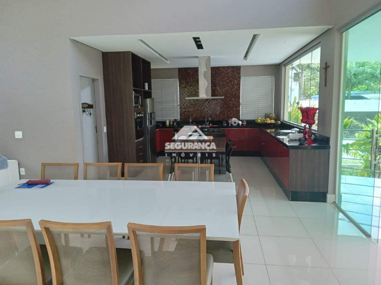 Casa à venda no RETIRO DOS LAGOS: