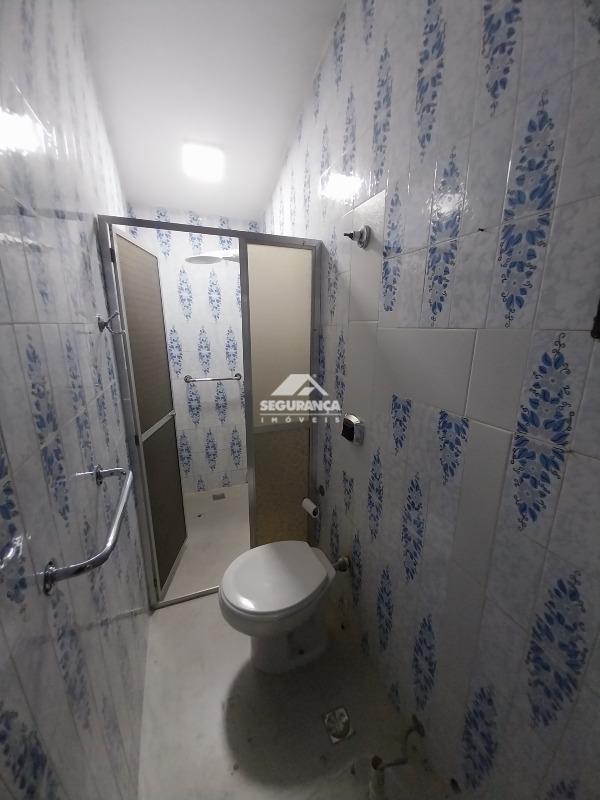 Casa à venda no Centro: BANHEIRO SOCIAL (1)