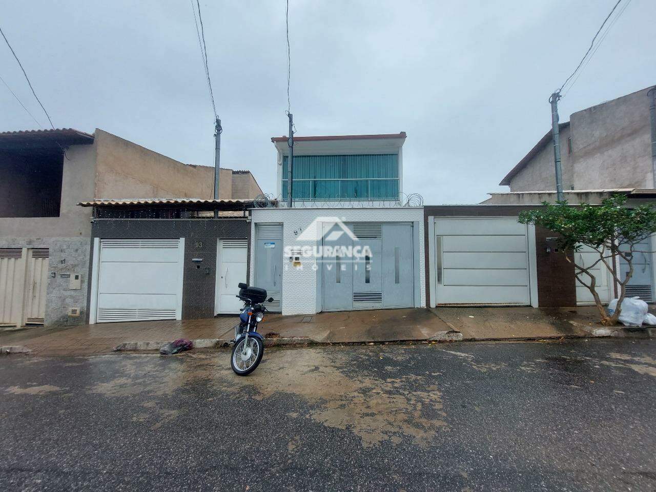 Casa para aluguel no Castanheiras: FACHADA