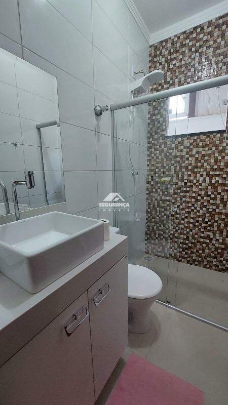 Casa para aluguel no Castanheiras: BANHEIRO SOCIAL
