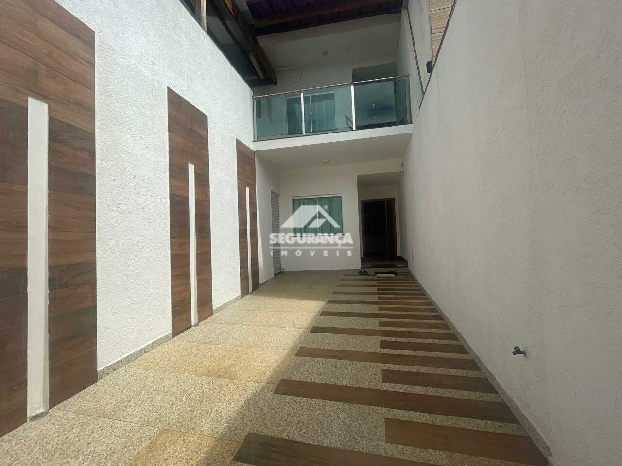 Casa à venda no SANTOS DUMONT: 