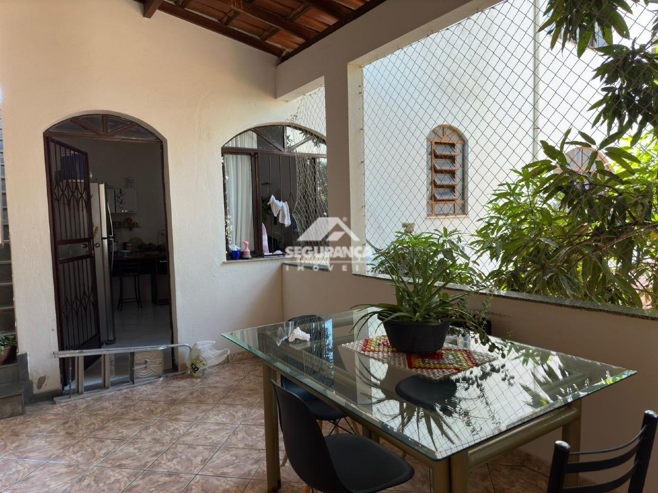 Apartamento cobertura à venda no Ilha dos Araújos: 