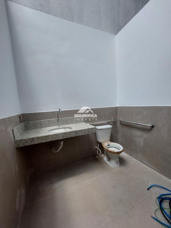 Loja para aluguel no VILA BRETAS: BANHERIO