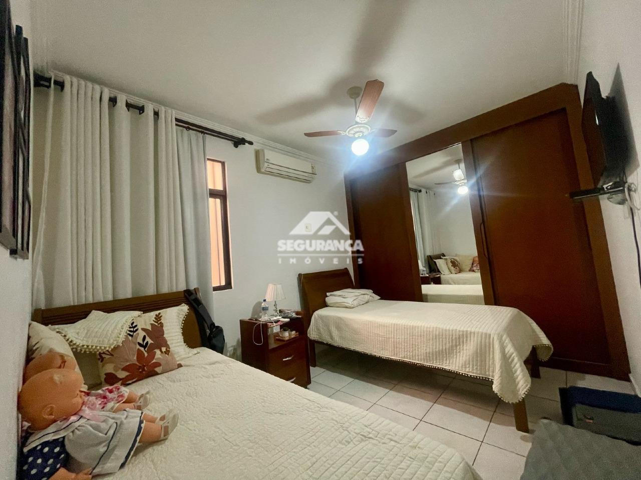 Apartamento à venda no ESPLANADINHA: 