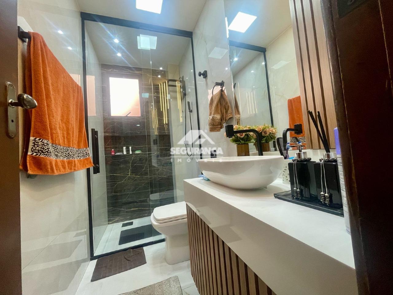 Apartamento à venda no ESPLANADINHA: 