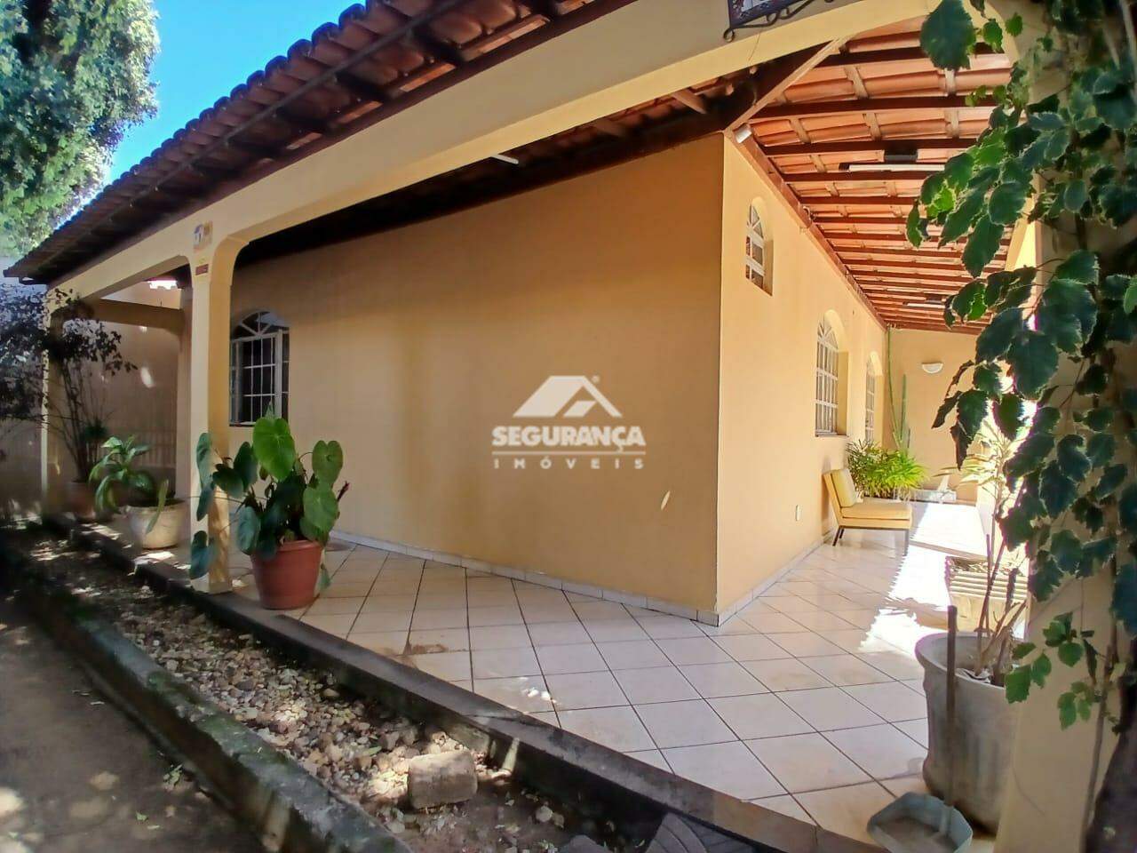 Casa à venda no GRA DUQUESA: