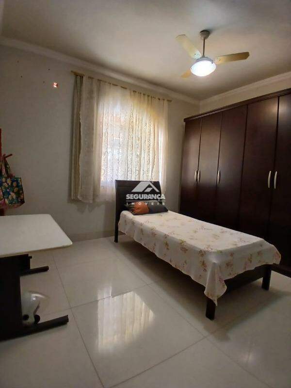 Casa à venda no GRA DUQUESA: