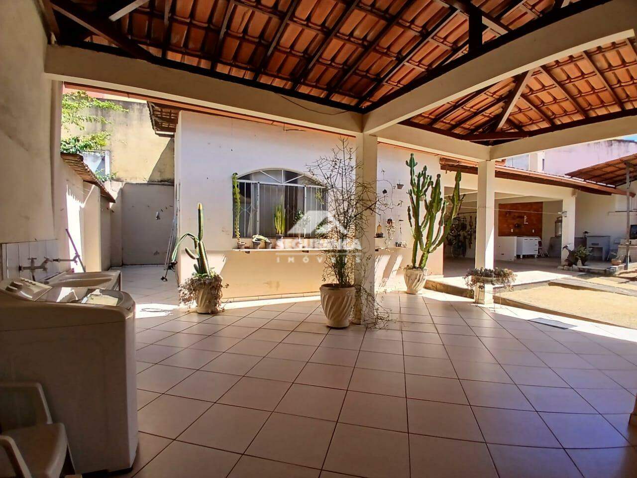 Casa à venda no GRA DUQUESA: