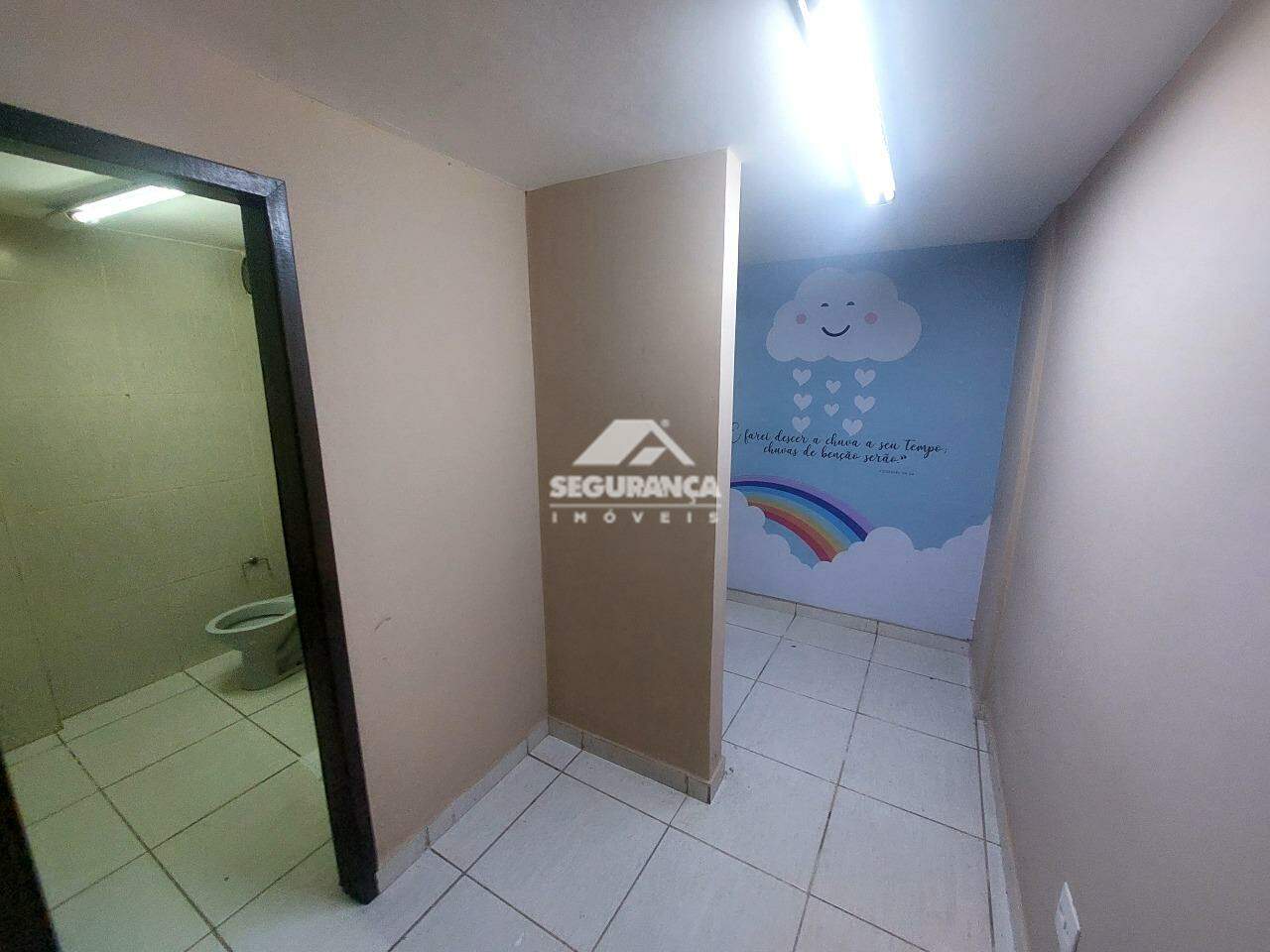 Loja para aluguel no Centro: HALL DE ACESSO A BANHEIRO