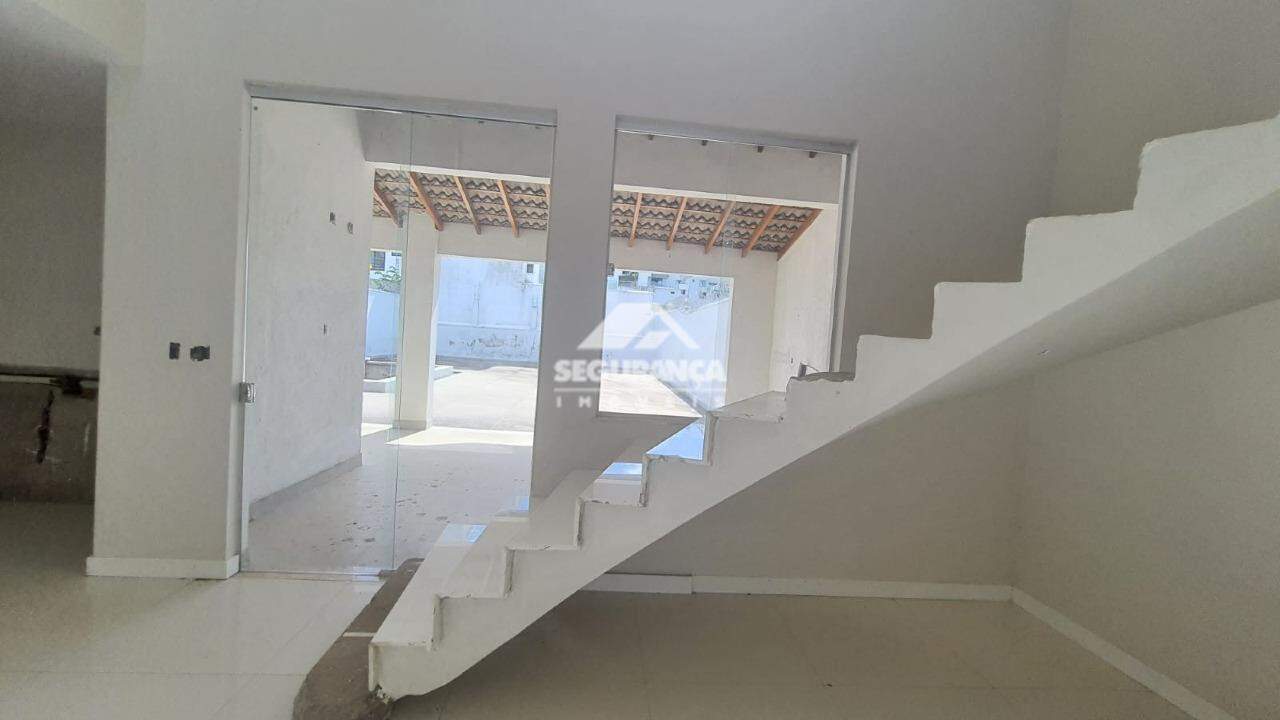 Casa à venda no BELVEDERE: