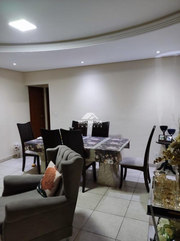 Apartamento à venda no ESPLANADINHA: 