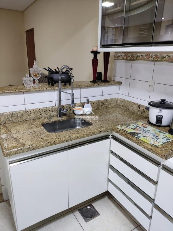 Apartamento à venda no ESPLANADINHA: