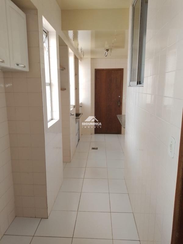 Apartamento à venda no Centro: ÁREA DE SERVIÇO