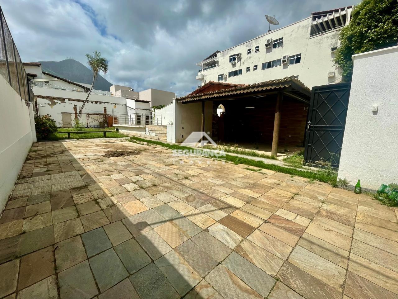 Lote à venda no Ilha dos Araújos: 