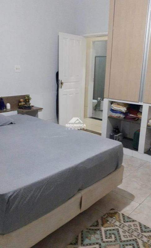 Casa à venda no Universitário: 