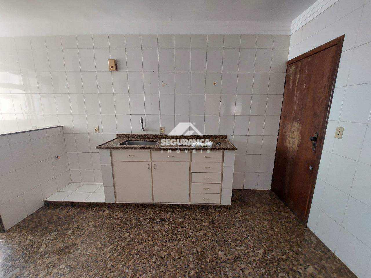 Apartamento para aluguel no Centro: COZINHA