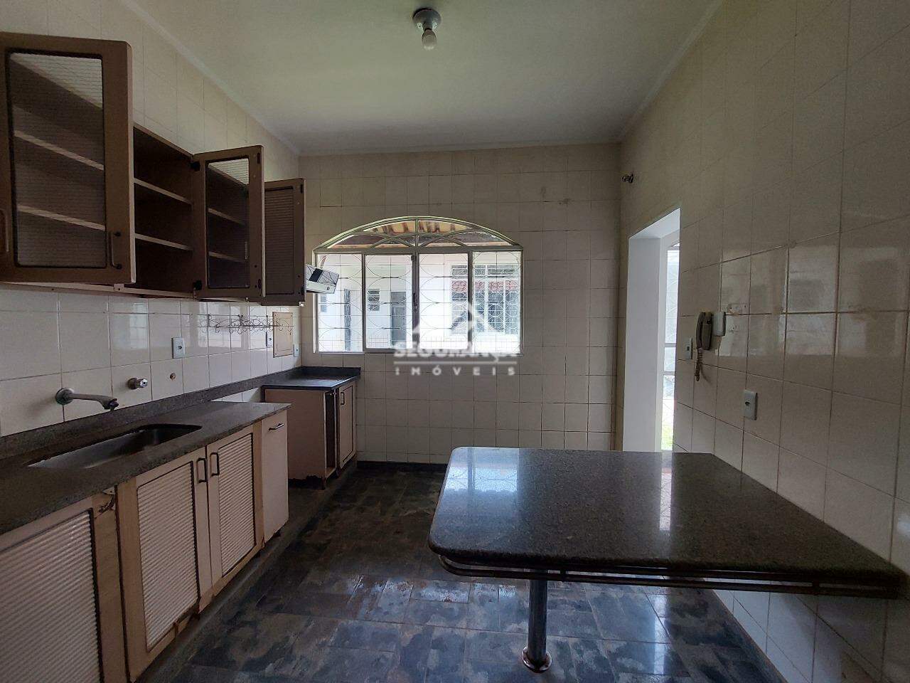 Casa para aluguel no Ilha dos Araújos: COZINHA