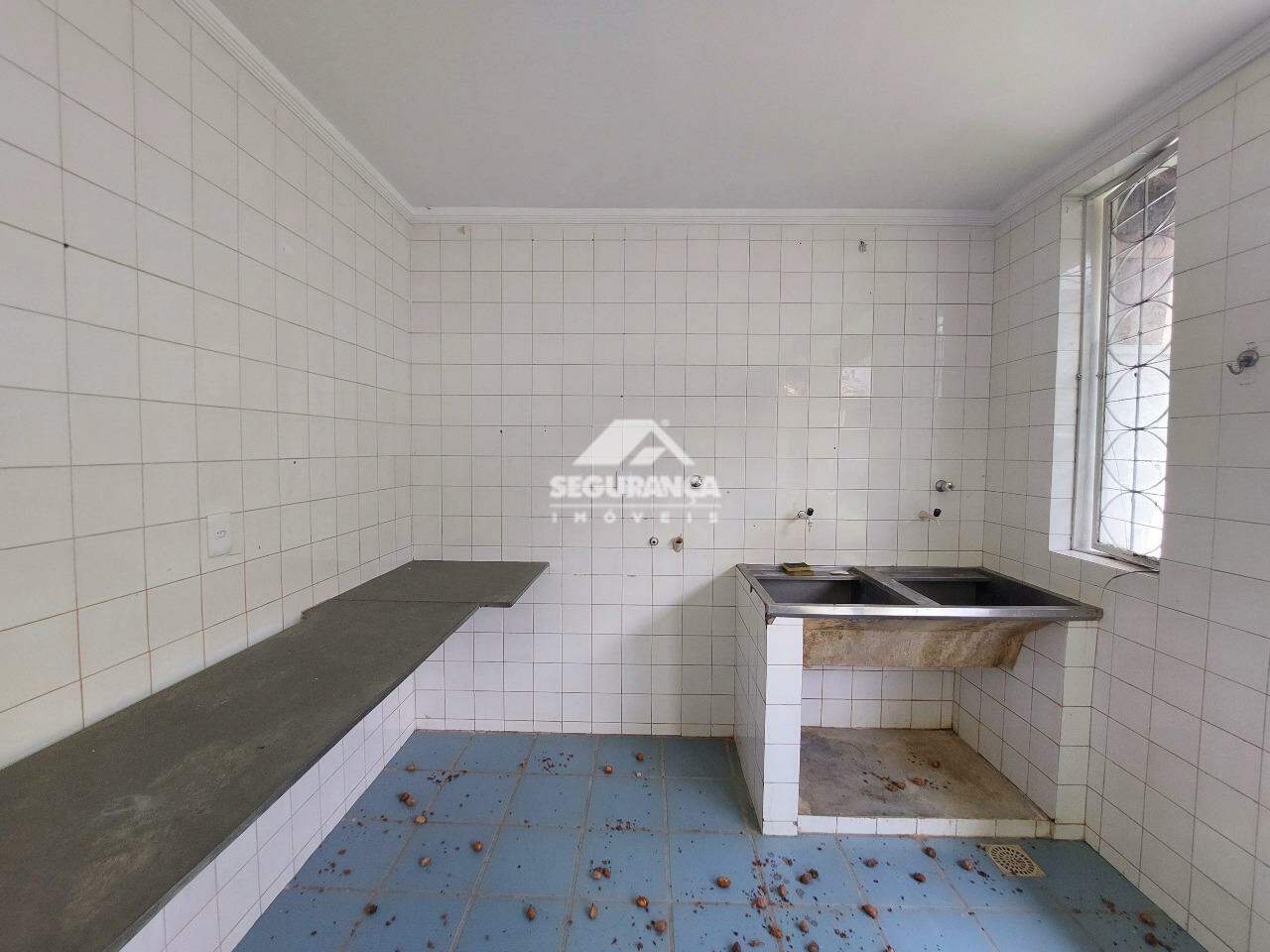 Casa para aluguel no Ilha dos Araújos: ÁREA DE SERVIÇO